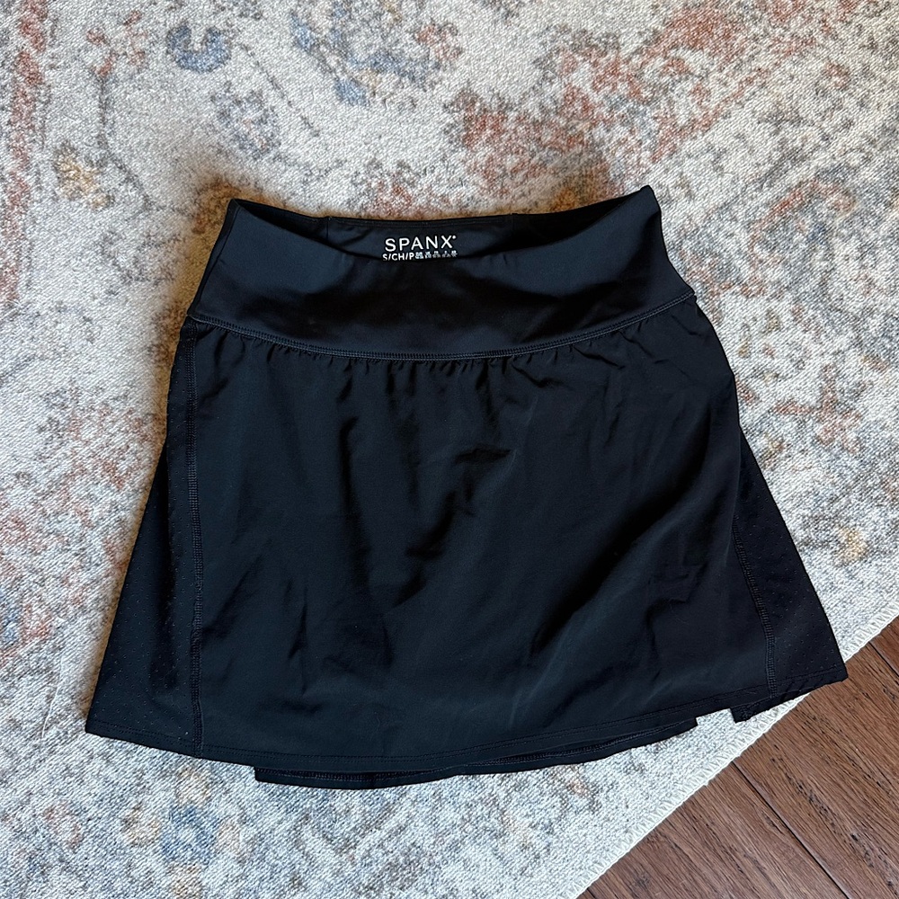 Spanx skort, black, size S